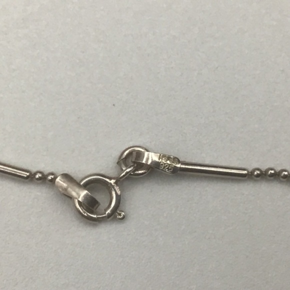 925 Sterling Silver Fancy Chain w 2 Pendants, moonstone and Murano cross - Picture 11 of 12